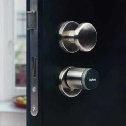 Tapkey Pro: Seamless Smartphone-Controlled Door Lock -Electronics Store tapkey smart lock the electronic door lock 2
