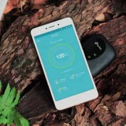 Connect On-The-Go: TP-LINK 4G LTE Mobile Wi-Fi M7200 -Electronics Store tp link m7200 a mobile access point 7